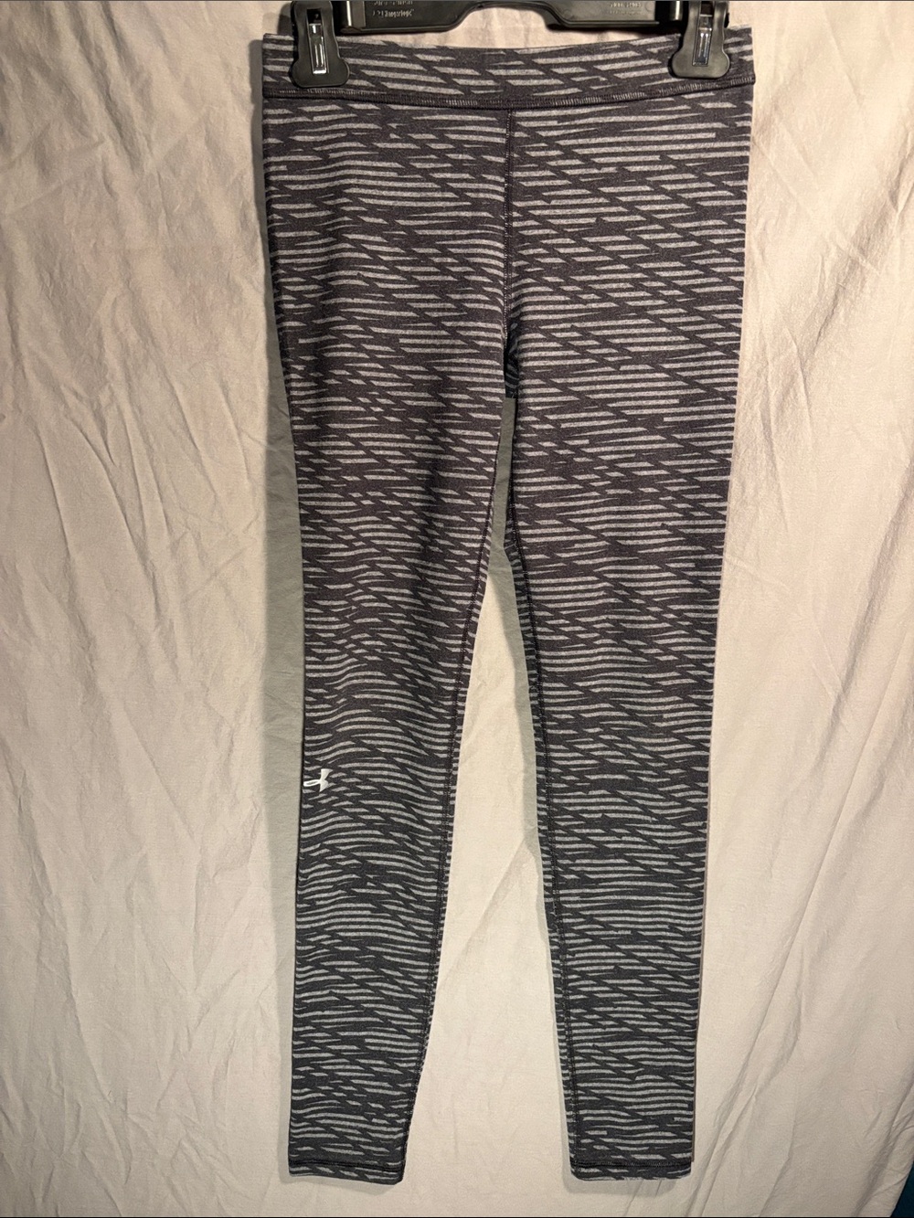 Under Armour Gray Patterned Women's Active Leggings